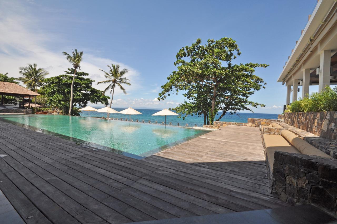 ราชาวิลลา ลมโบะก์ รีสอร์ต Hotel เซงกีกี ภายนอก รูปภาพ